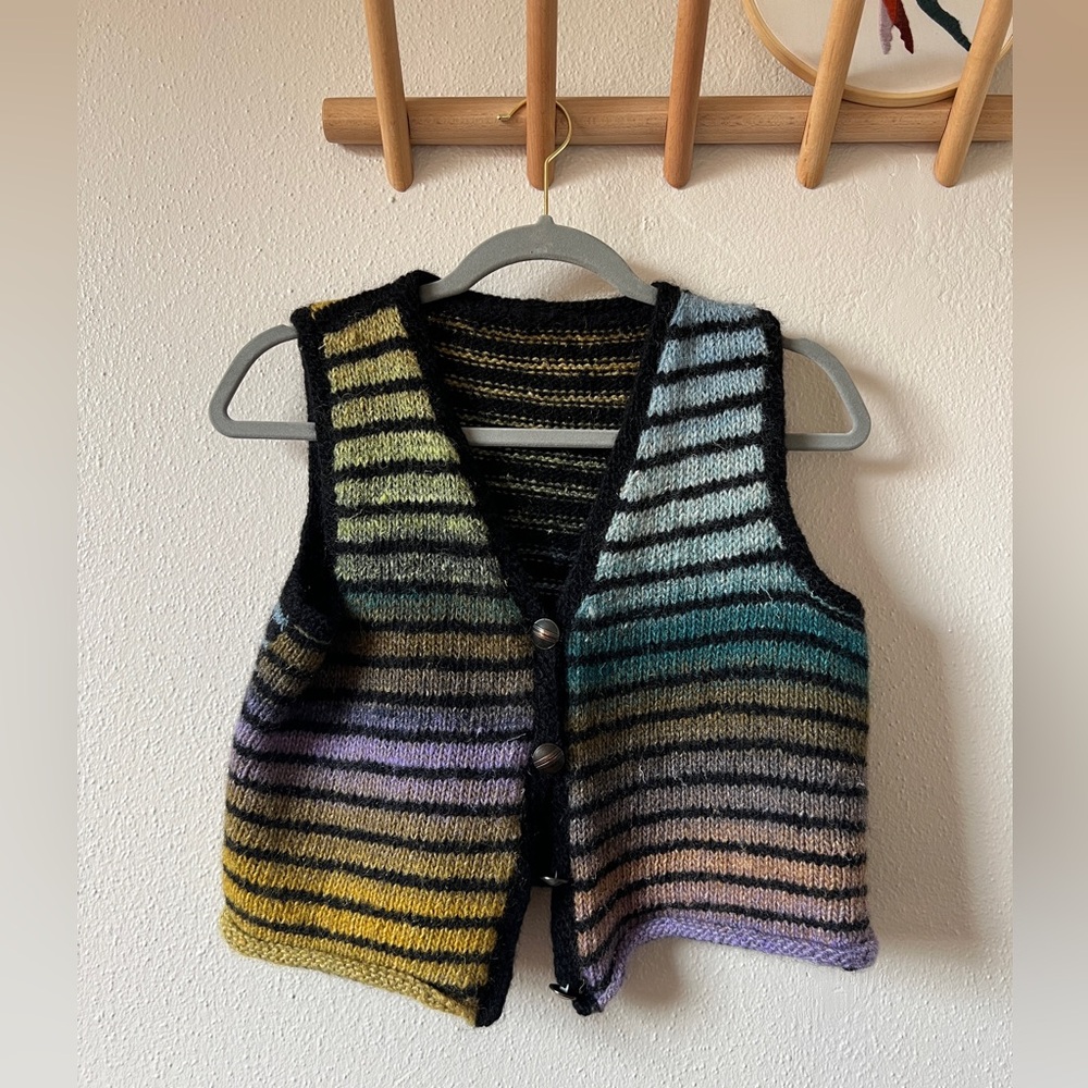 vintage sweater vest size XS